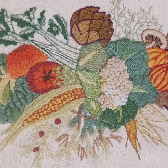 Amazing artwork embroidery.  Harvest Fall - Picture 3 of 4